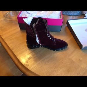 Vince Camuto boots